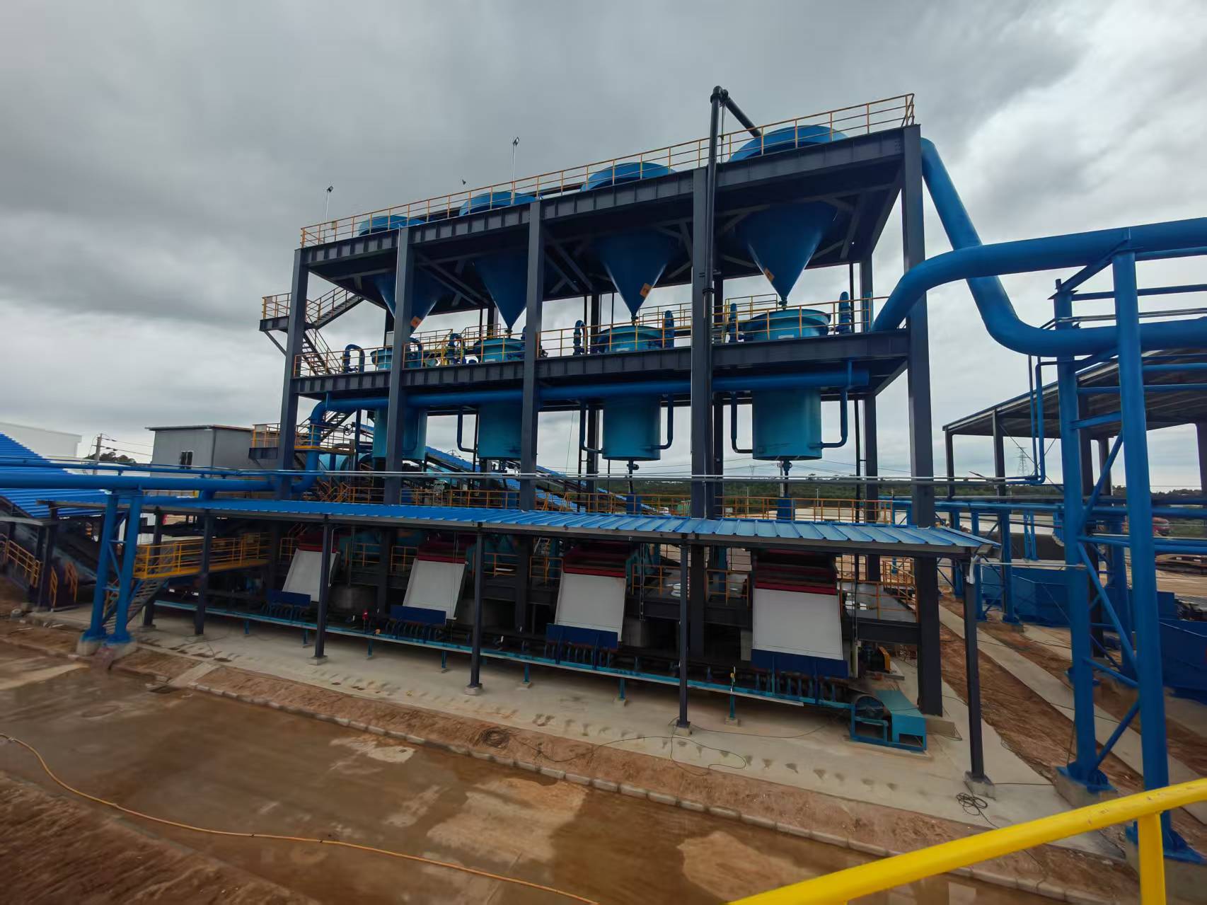 光伏砂生產(chǎn)線(xiàn)